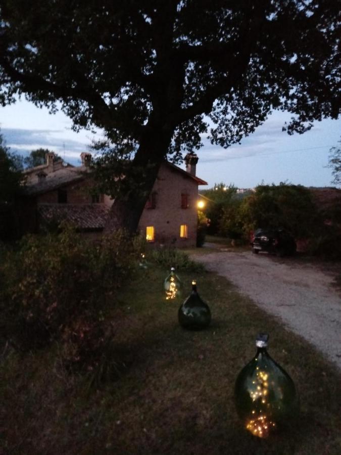 B&B I Canonici Урбино Экстерьер фото
