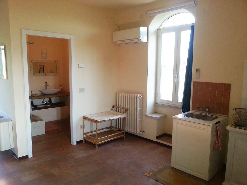 B&B I Canonici Урбино Номер фото